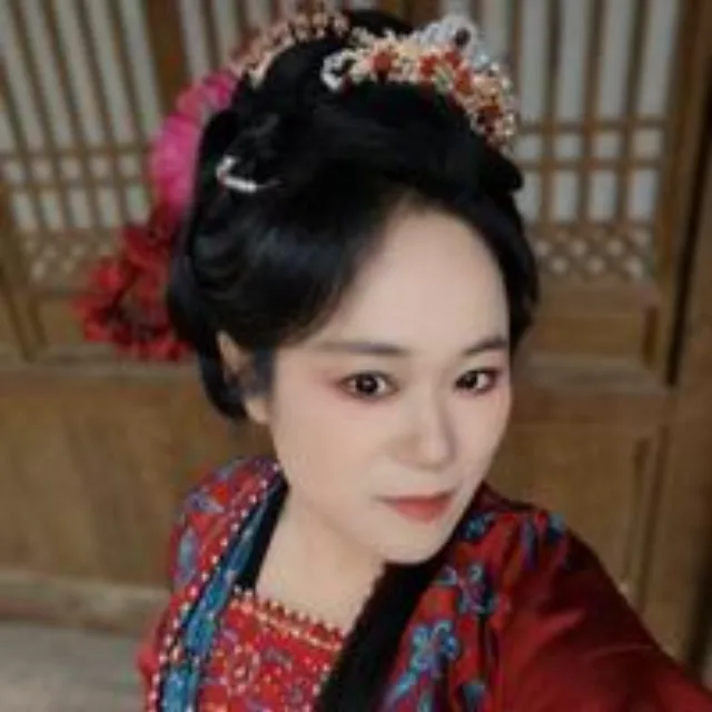 何丹