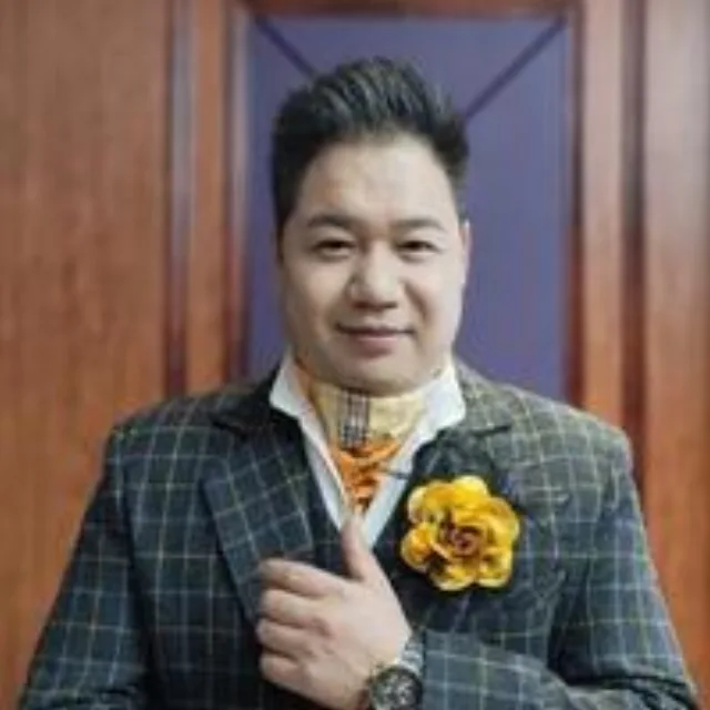 殷志伟