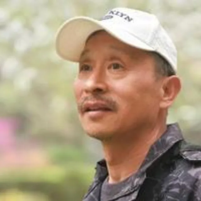 杨明