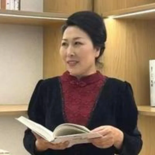 姜玲玲