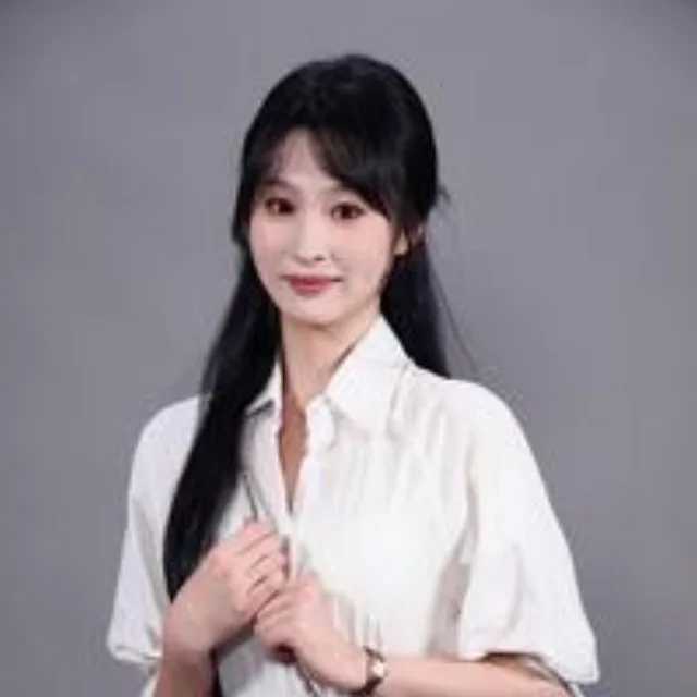 伊彤