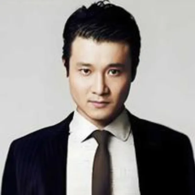 胡健