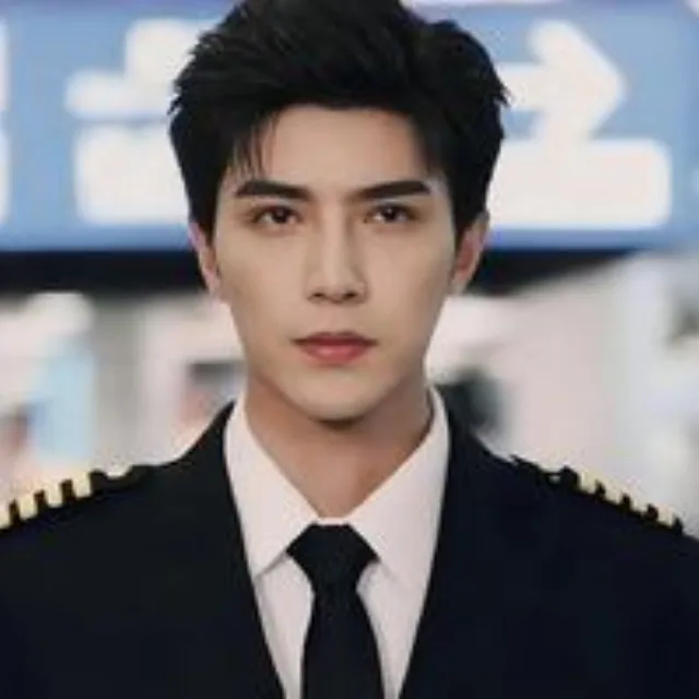 李柏言