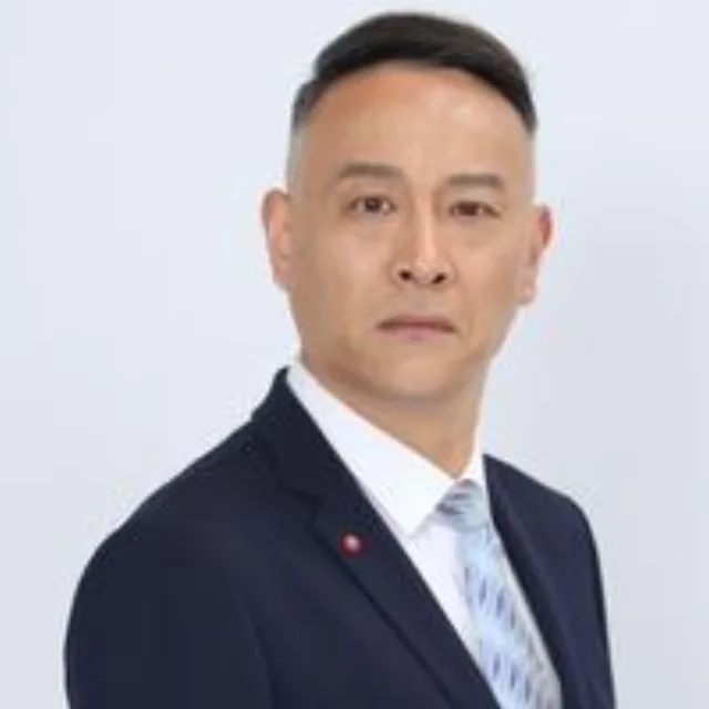何阳