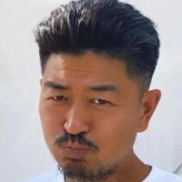 裴颢