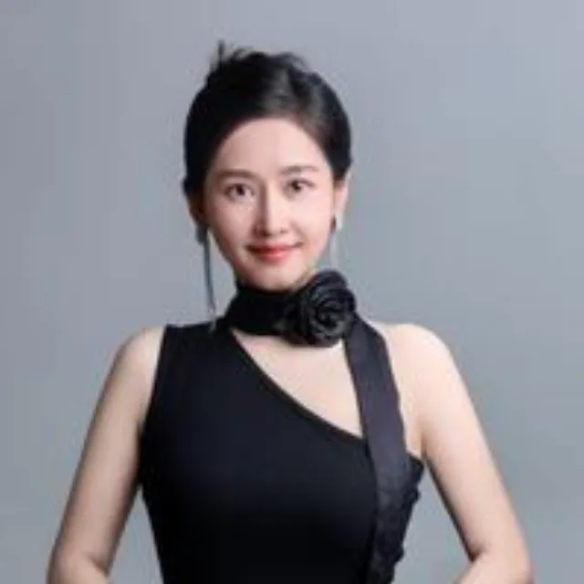 何籽妍