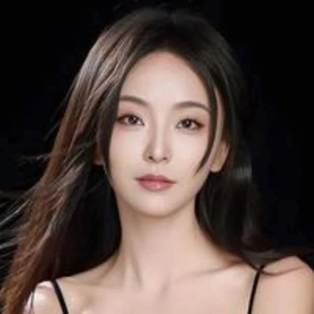 杨嘉佳