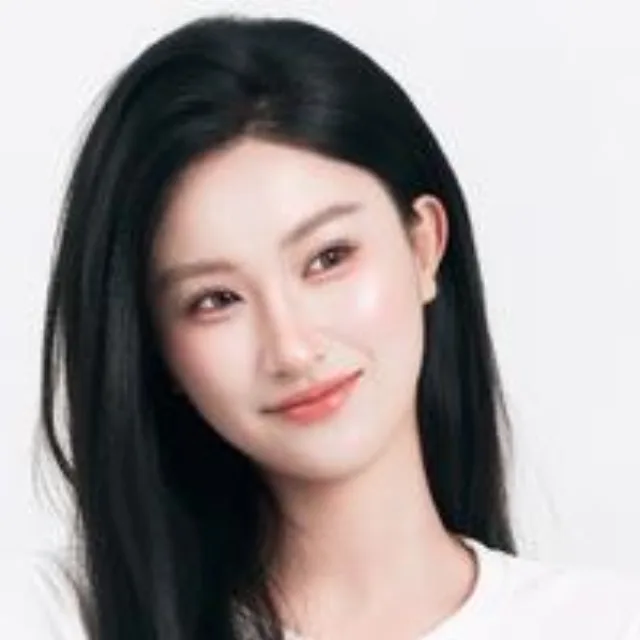 邱圆