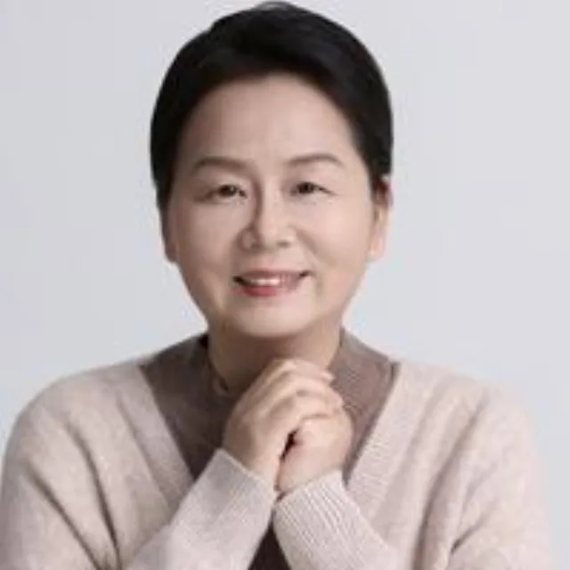 方亚群