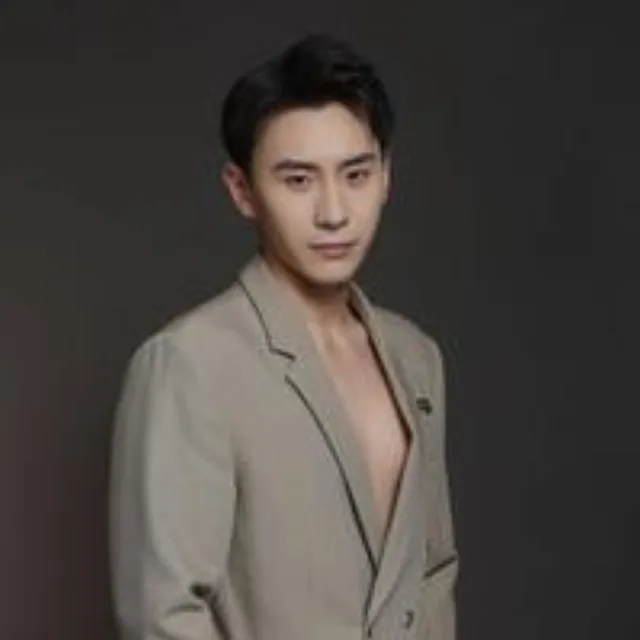 丁武骏颜