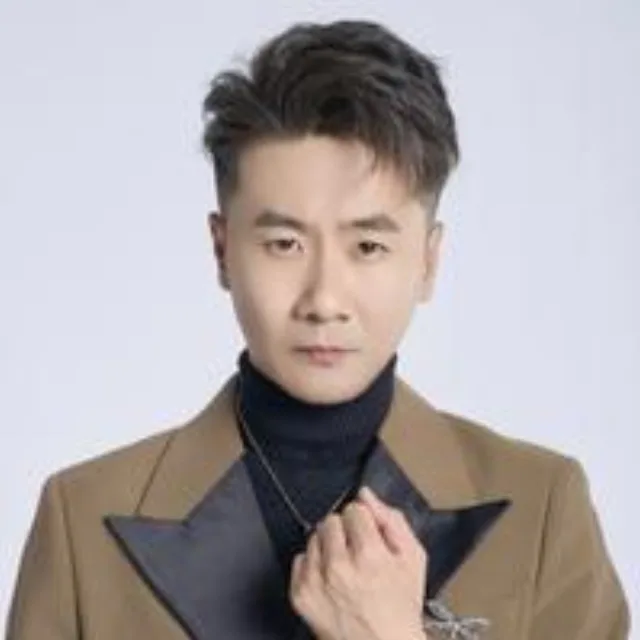 崔一凡