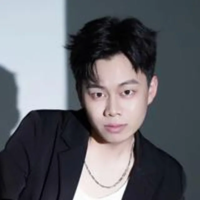 杨宸琦