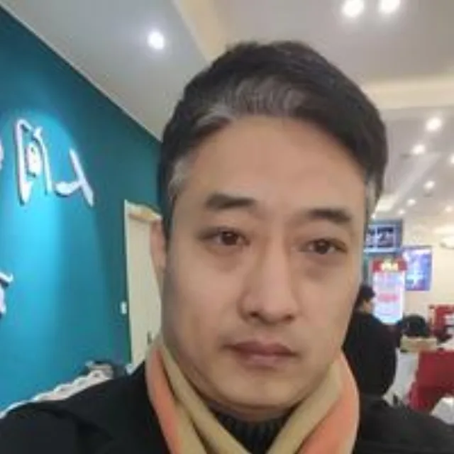 张锐