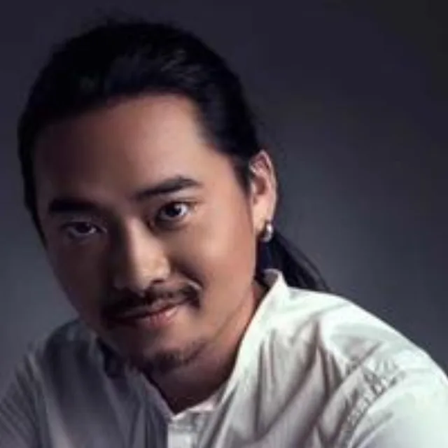 李柄宏