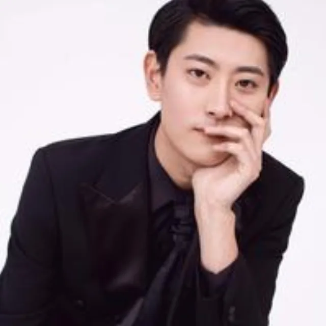 连霖昊