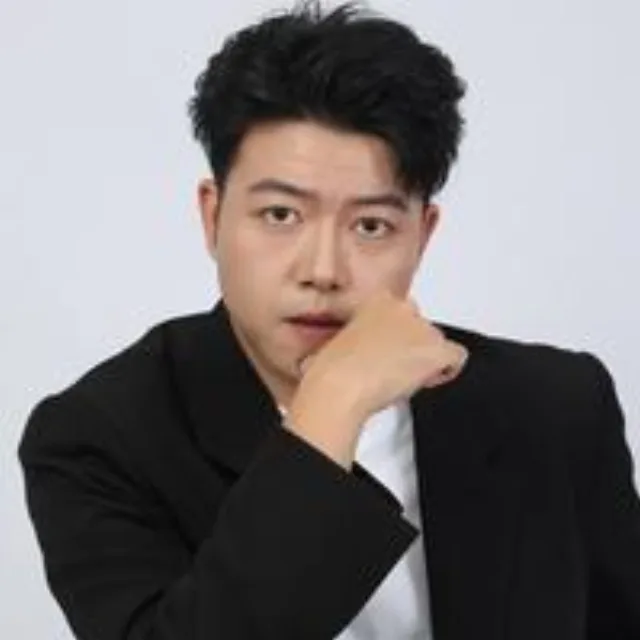 杜成坤