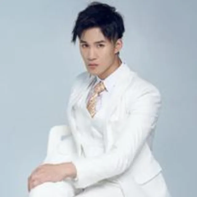 杨阳