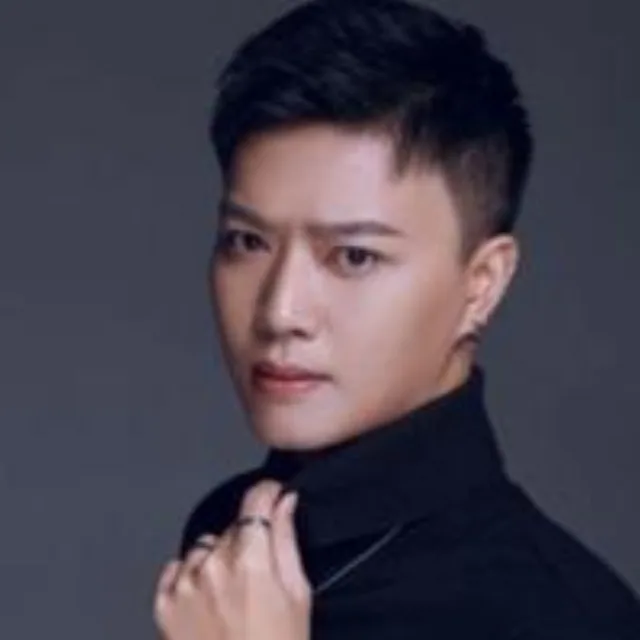 黄麒宇