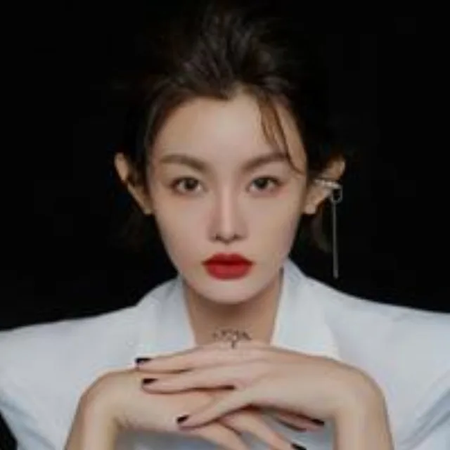 田倚凡
