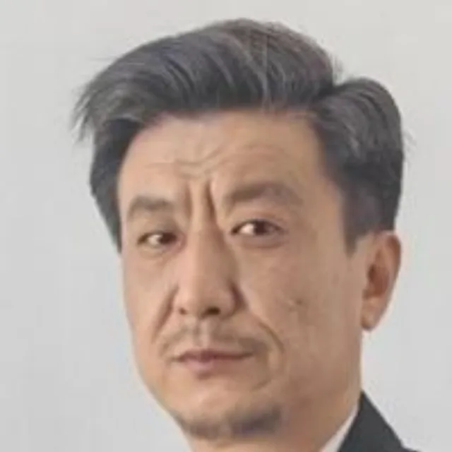 刘江