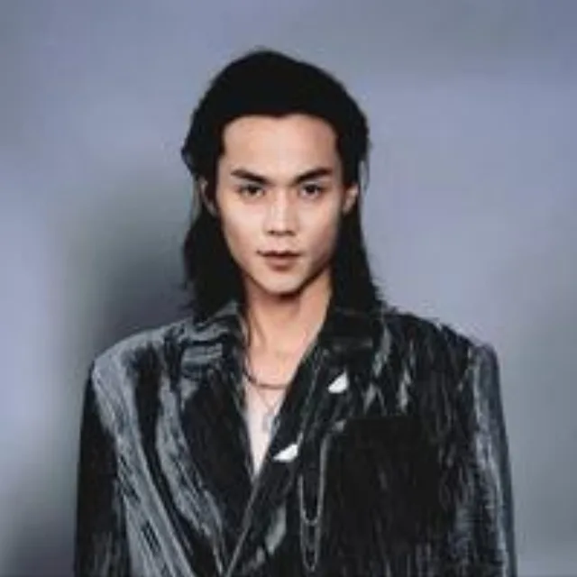 杨灿