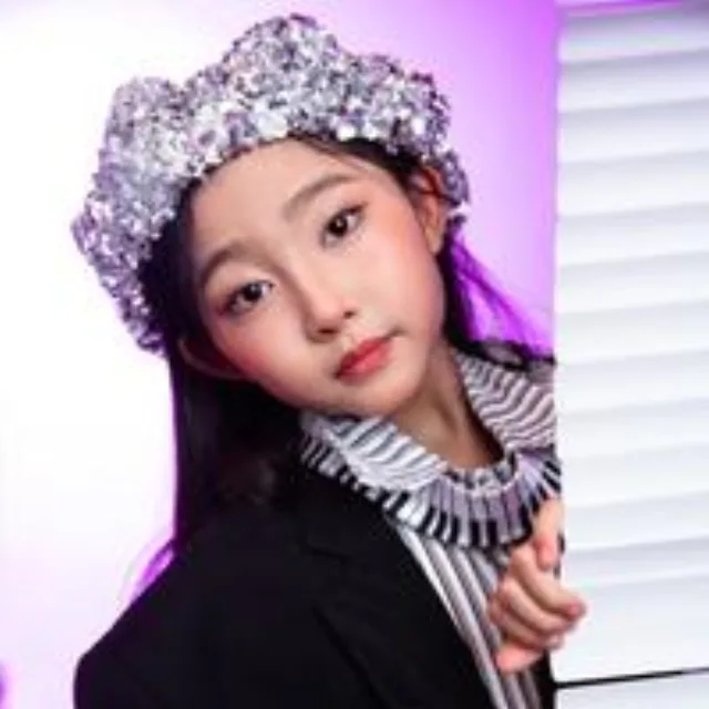 李乐彤