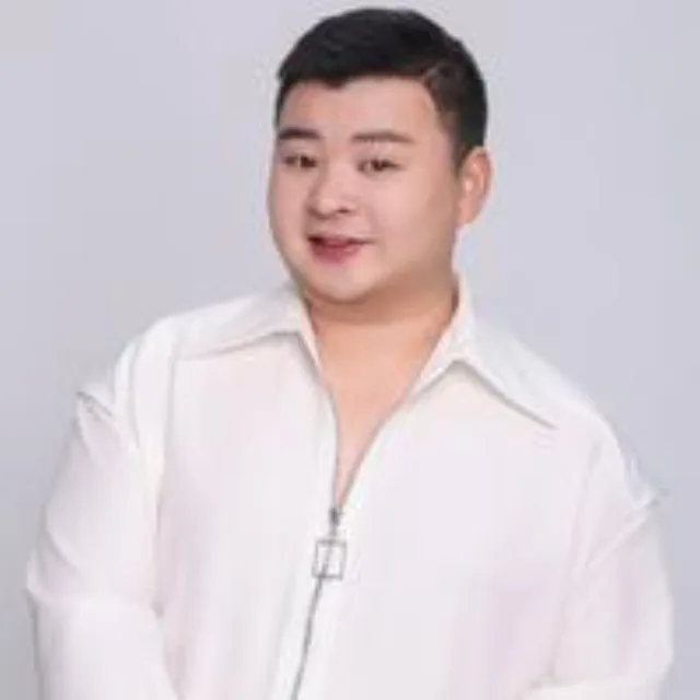 杨晨希