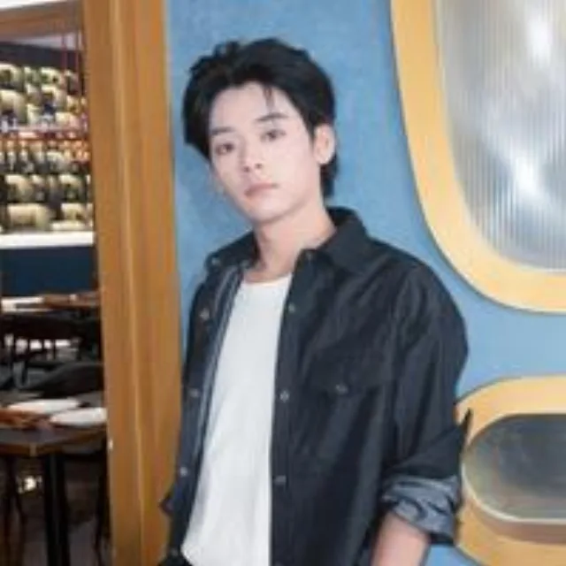杨翔宇