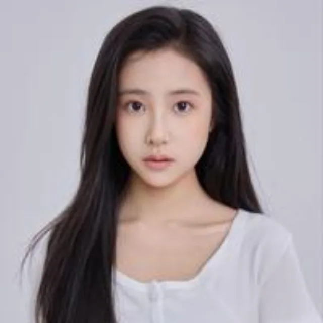杨曼聆
