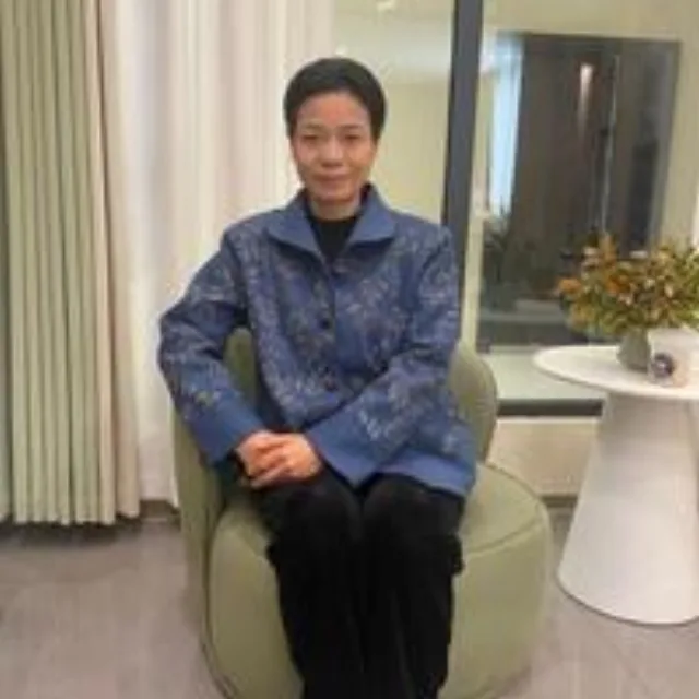 黄海霞
