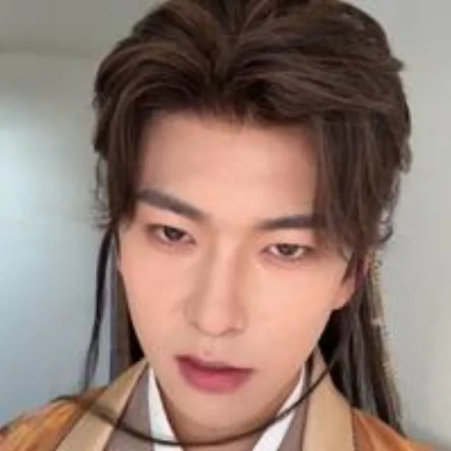 李家豪