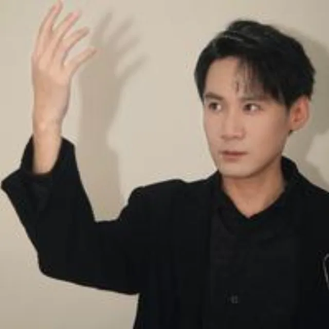 李乐辰