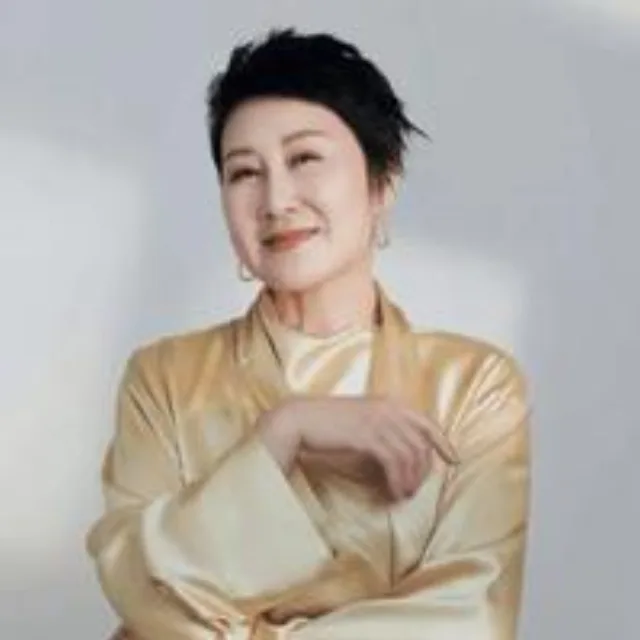 张凯丽