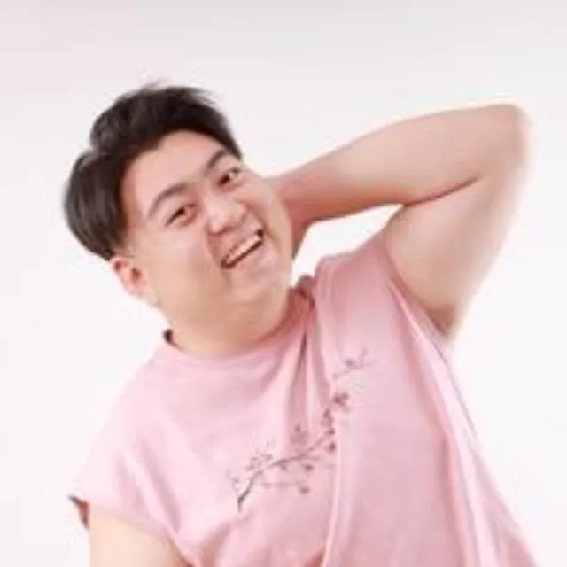 閆圓