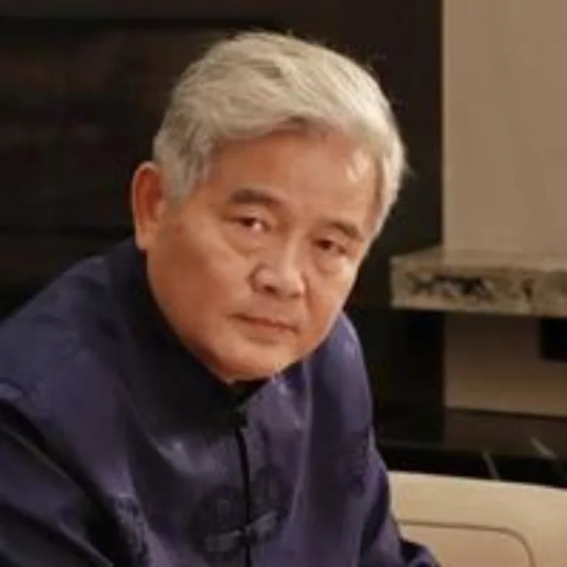 羅霆